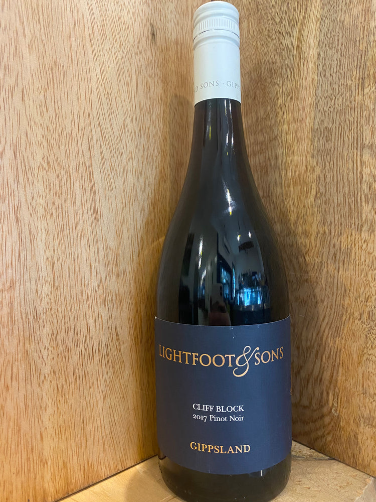 Lightfoot & Sons Cliff Block Pinot Noir